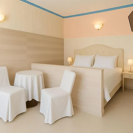 Lägenhet Peaceful And Very Relaxing Near Crete Sea View, Shared Pool, Air Condition