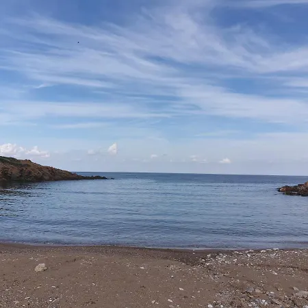 Peaceful And Very Relaxing Near Crete Sea View, Shared Pool, Air Condition Apartamento