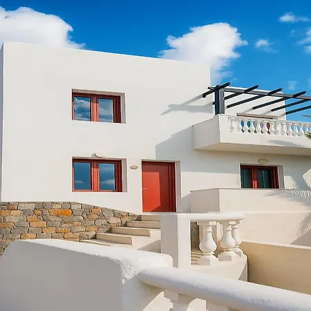 Peaceful And Very Relaxing Near Crete Sea View, Shared Pool, Air Condition Apartamento